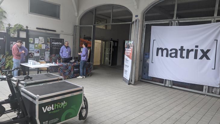 delicious food was delivered with cargo bikes